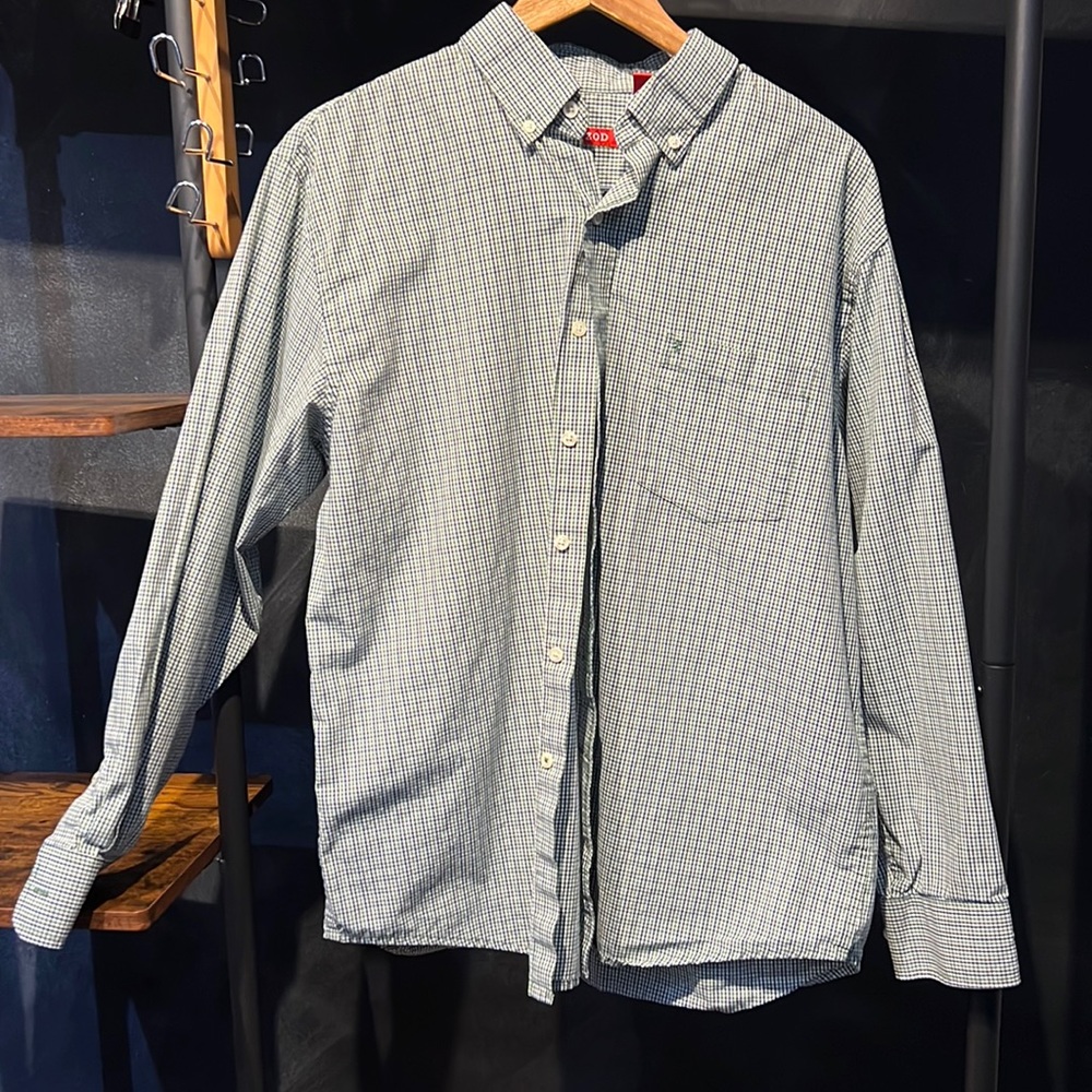 Beautiful Large blue green plaid IZOD dress shirt Quality goods